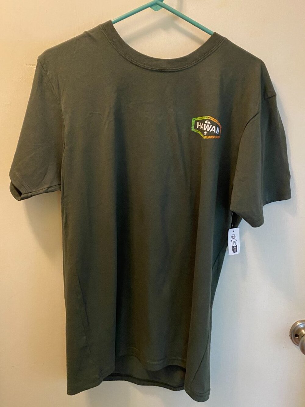 Quiksilver Hawaii Graphic Surf Tee Olive Green - Men’s Small NWT